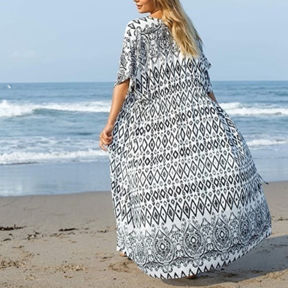 NEW Tribal Print BLK/WH Kimono Coverup Lightweight Robe Duster - Picture 4 of 5